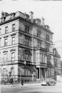 12 Arlington (ca. 1942), photograph by Bainbridge Bunting, courtesy of The Gleason Partnership