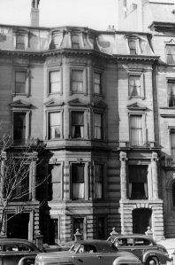 236 Beacon (ca. 1942), photograph by Bainbridge Bunting, courtesy of The Gleason Partnership