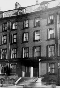 153-155 Beacon (ca. 1942), photograph by Bainbridge Bunting, courtesy of The Gleason Partnership