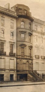 154 Beacon (ca. 1905); courtesy of the Print Department, Boston Public Library