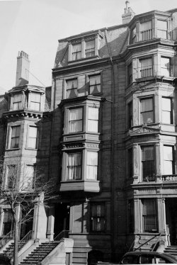 191 Beacon (ca. 1942), photograph by Bainbridge Bunting, courtesy of The Gleason Partnership