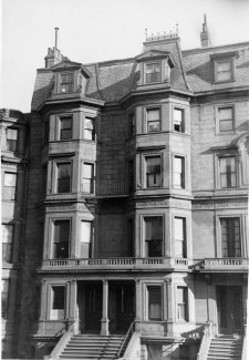 211-213 Beacon (ca. 1942), photograph by Bainbridge Bunting, courtesy of The Gleason Partnership