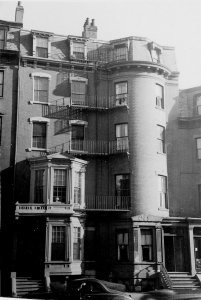 235-237 Beacon (ca. 1942), photograph by Bainbridge Bunting, courtesy of The Gleason Partnership