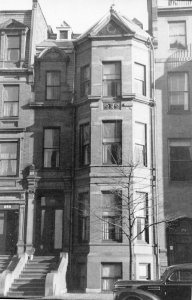 291 Beacon (ca. 1942), photograph by Bainbridge Bunting, courtesy of The Gleason Partnership