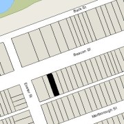 Lot 24' x 112' (2,688 sf)