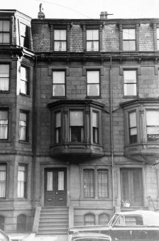 321 Beacon (ca. 1942), photograph by Bainbridge Bunting, courtesy of The Gleason Partnership