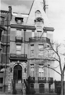 334 Beacon (ca. 1942), photograph by Bainbridge Bunting, courtesy of The Gleason Partnership