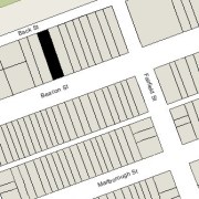 Lot 33.33' x 150' (5,000 sf)