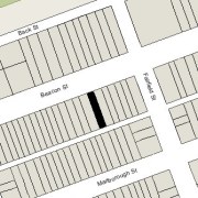 Lot 20' x 112' (2,240 sf)