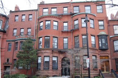 367-371 Beacon (2013)