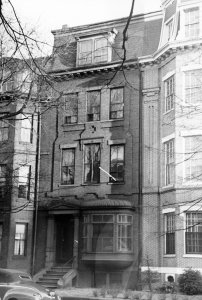 397 Beacon (ca. 1942), photograph by Bainbridge Bunting, courtesy of The Gleason Partnership