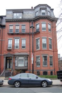 397 Beacon and Beacon façade of 1 Gloucester (2013)