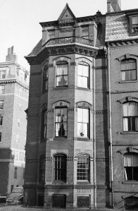 270 Clarendon, Marlborough façade (ca. 1942), photograph by Bainbridge Bunting, courtesy of The Gleason Partnership