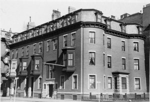 273-279 Clarendon and 91 Marlborough (ca. 1942), photograph by Bainbridge Bunting, courtesy of The Gleason Partnership 