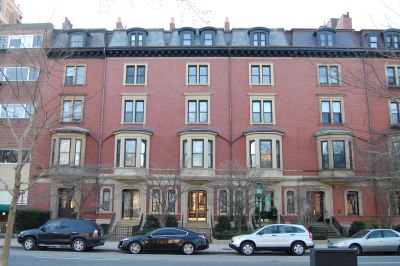 20-28 Commonwealth (2013)