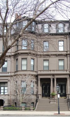 33 Commonwealth (2014)