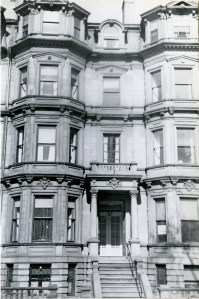 39 Commonwealth (ca. 1942), photograph by Bainbridge Bunting, courtesy of the Boston Athenaeum