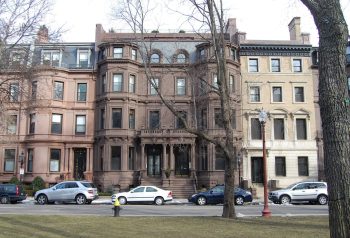 Comm 043-049 (2013-03) 1a