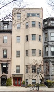 113 Commonwealth (2014)