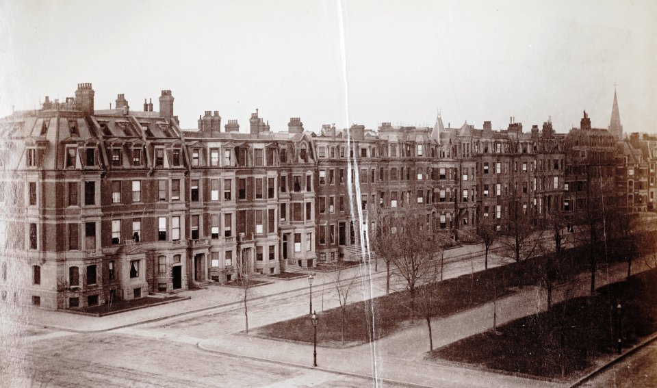 Looking northeast from the corner of Commonwealth and Dartmouth, taken from the Hotel Vendome in December 1883; Manning family album, courtesy of Historic New England