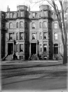 123-125 Commonwealth (ca. 1927), courtesy of the Bostonian Society