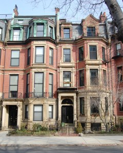 131-133 Commonwealth (2015)