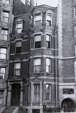 190 Commonwealth (ca. 1942), photograph by Bainbridge Bunting, courtesy of the Boston Athenaeum