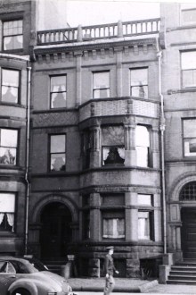 206 Commonwealth (ca. 1942), photograph by Bainbridge Bunting, courtesy of the Boston Athenaeum