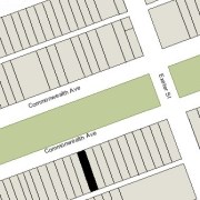 Lot 24' x 124.5' (2,988 sf)