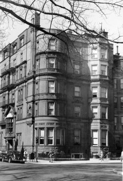 239 Commonwealth (ca. 1942), photograph by Bainbridge Bunting, courtesy of The Gleason Partnership
