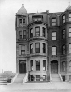 316 Commonwealth (ca. 1885); Soule Photograph Company, courtesy of Historic New England