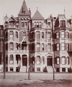 21-323 Commonwealth (ca. 1883), photograph by Albert Levy; Ryerson and Burnham Libraries Book Collection, The Art Institute of Chicago (Digital file #000000_100709-14).