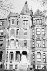 323 Commonwealth (ca. 1942), photograph by Bainbridge Bunting, courtesy of The Gleason Partnership