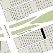 Lot 24' x 124.5' (2,988 sf)