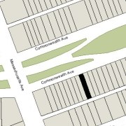 Lot 21' a 124.5' (2,615 sf)