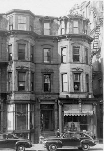 284 Dsrtmouth (ca. 1942), photograph by Bainbridge Bunting, courtesy of The Gleason Partnership