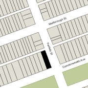 Lot 124.5' x 32' (3,984 sf)