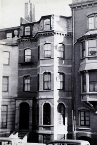 12 Marlborough (ca. 1942), photograph by Bainbridge Bunting, courtesy of the Boston Athenaeum