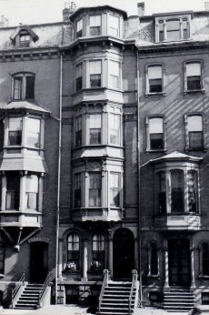 16 Marlborough (ca. 1942), photograph by Bainbridge Bunting, courtesy of the Boston Athenaeum