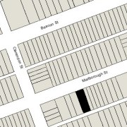 Lot 38.77' x 112' (4,342 sf)