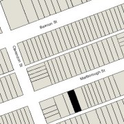 Lot 32' x 112' (3,584 sf)