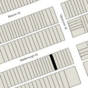 Lot 17.67' x 112' (1.979 sf)