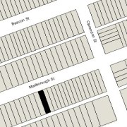 Lot 24' x 112' (2,688 sf)