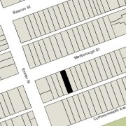 Lot 24' x 112' (2,688 sf)