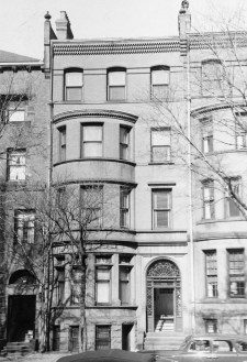 255 Marlborough (ca. 1942), photograph by Bainbridge Bunting, courtesy of The Gleason Partnership