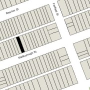 Lot 21' x 112' (2,352 sf)