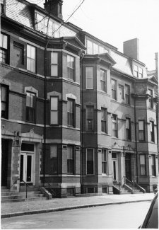 11-13 Gloucester (ca. 1942), photograph by Bainbridge Bunting, courtesy of The Gleason Partnership