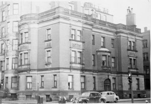 40 Hereford (ca. 1942), photograph by Bainbridge Bunting, courtesy of The Gleason Partnership