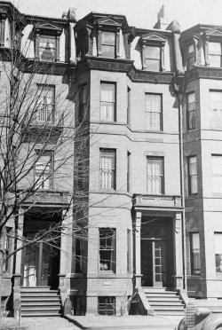 311 Marlborough (ca. 1942), photograph by Bainbridge Bunting, courtesy of The Gleason Partnership