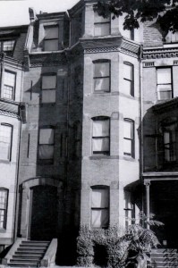 320 Marlborough (ca. 1942), photograph by Bainbridge Bunting, courtesy of the Boston Athenaeum